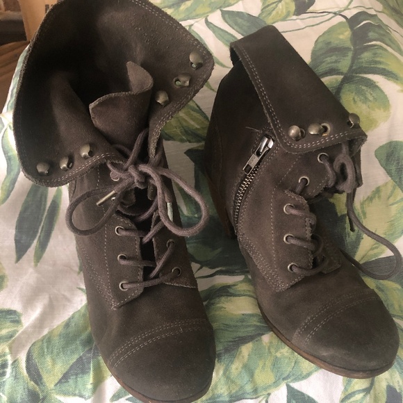 Heeled suede booties - Picture 1 of 3